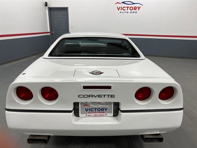 Used 1989 Chevrolet Corvette Convertible image 8
