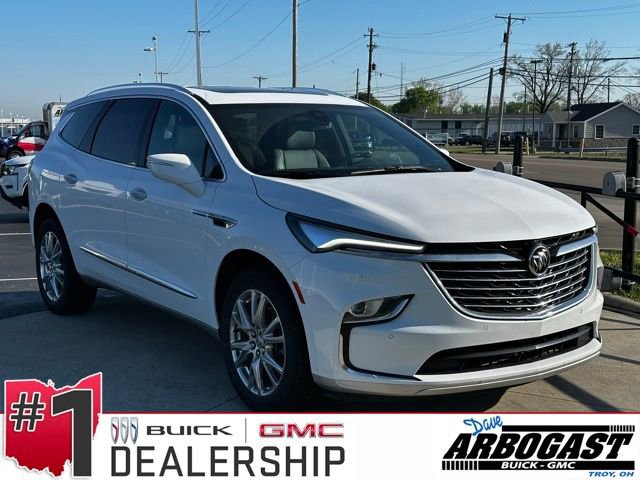 Used 2024 Buick Enclave Essence w/ Experience Buick Package image 1