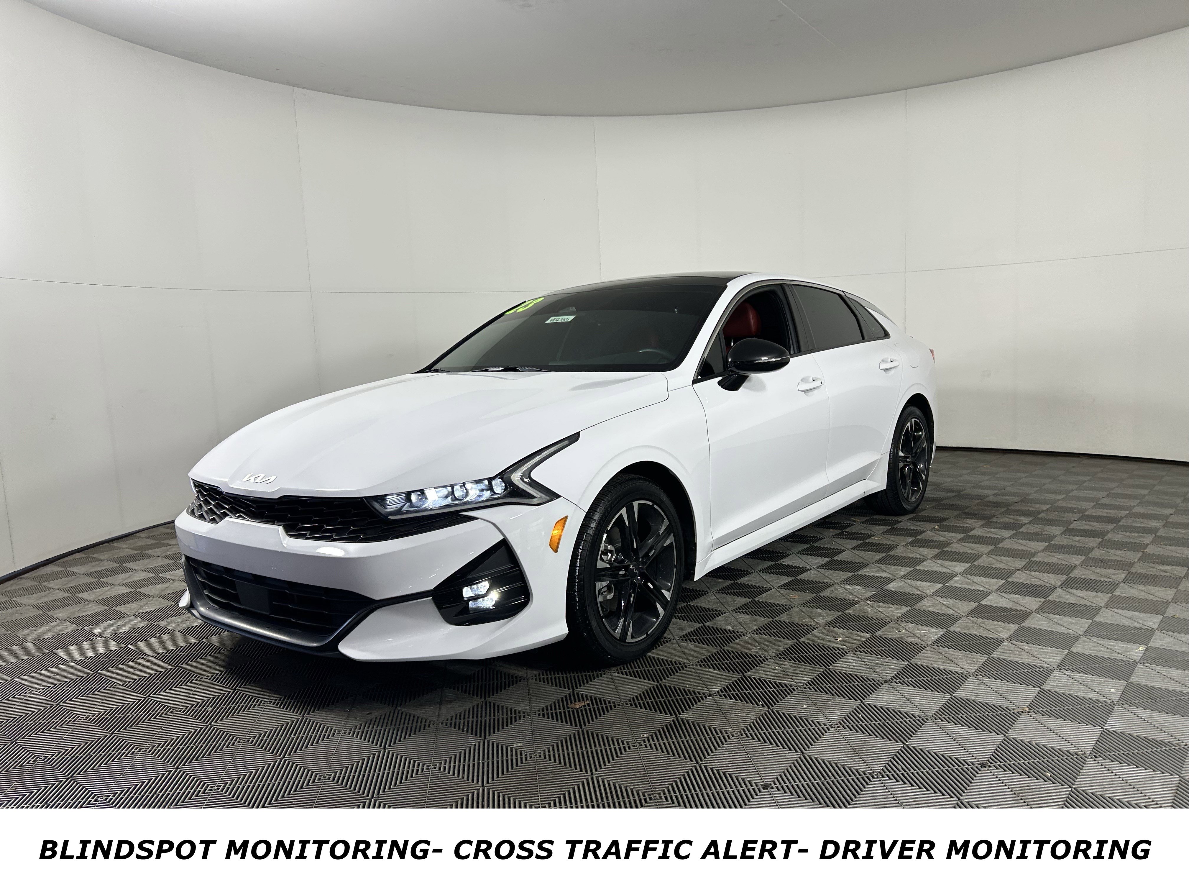 Used 2023 Kia K5 GT-Line image 3