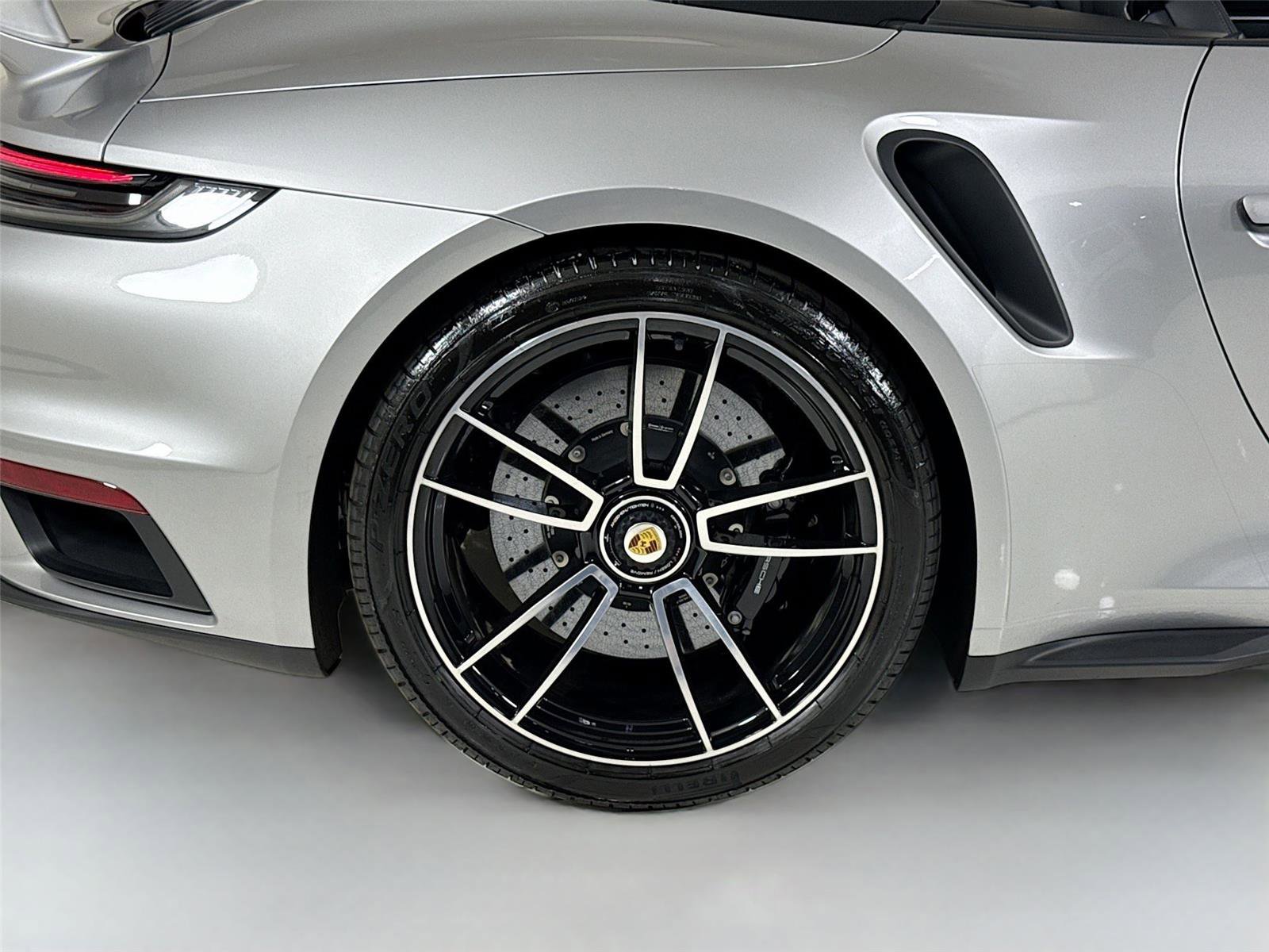 Used 2025 Porsche 911 Turbo S AWD/4WD image 39