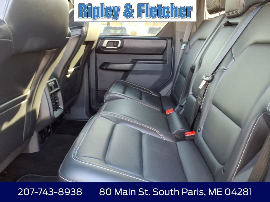 Used 2025 Ford Bronco Outer Banks image 15