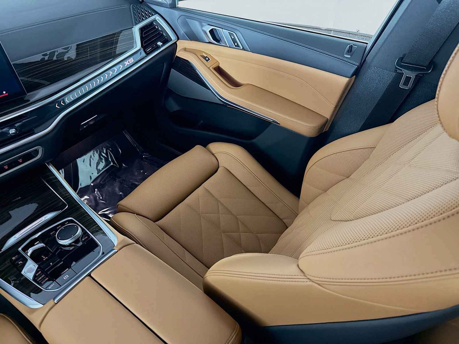 Used 2026 BMW X5 sDrive40i image 25