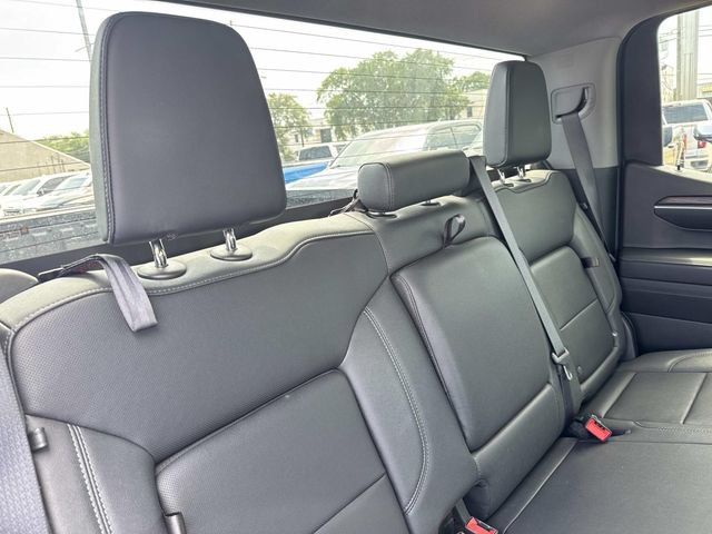 Used 2023 GMC Sierra 1500 SLT AWD/4WD image 12