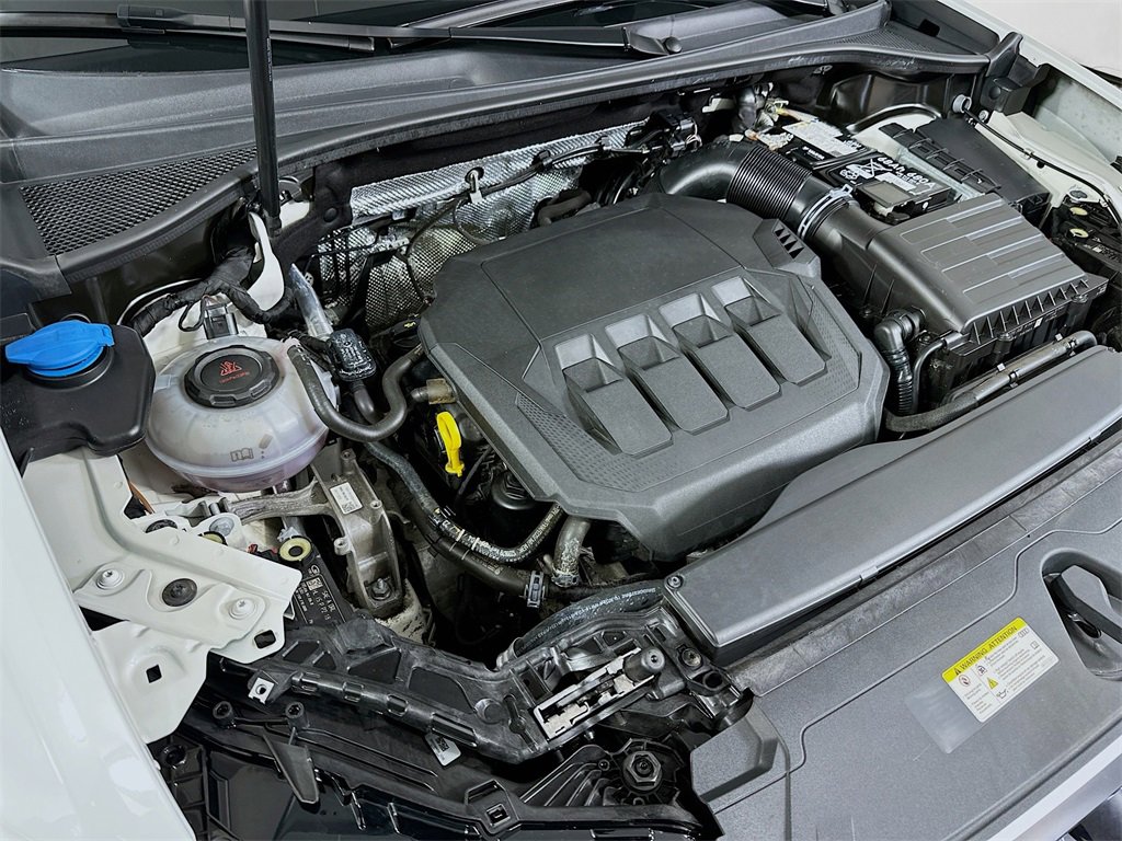 Used 2024 Audi Q3 2.0T Premium image 26