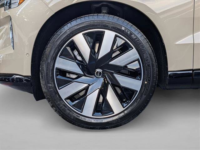 New 2025 Volvo EX90 Plus w/ Protection Package Premier image 11