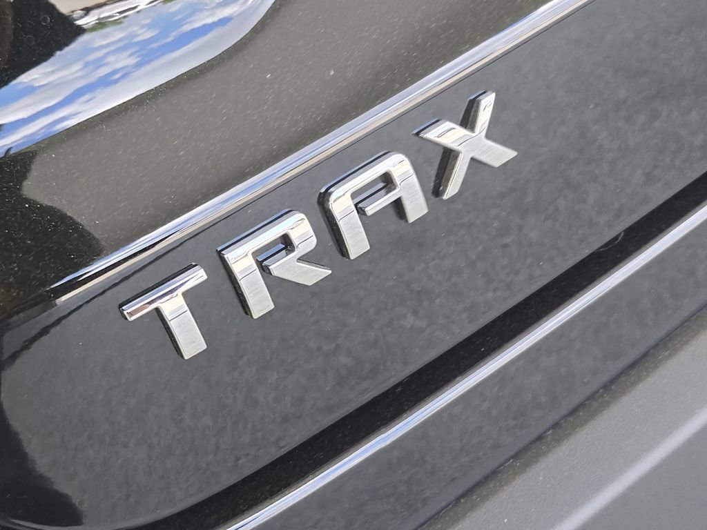 New 2026 Chevrolet Trax LT w/ Driver Confidence Package image 12