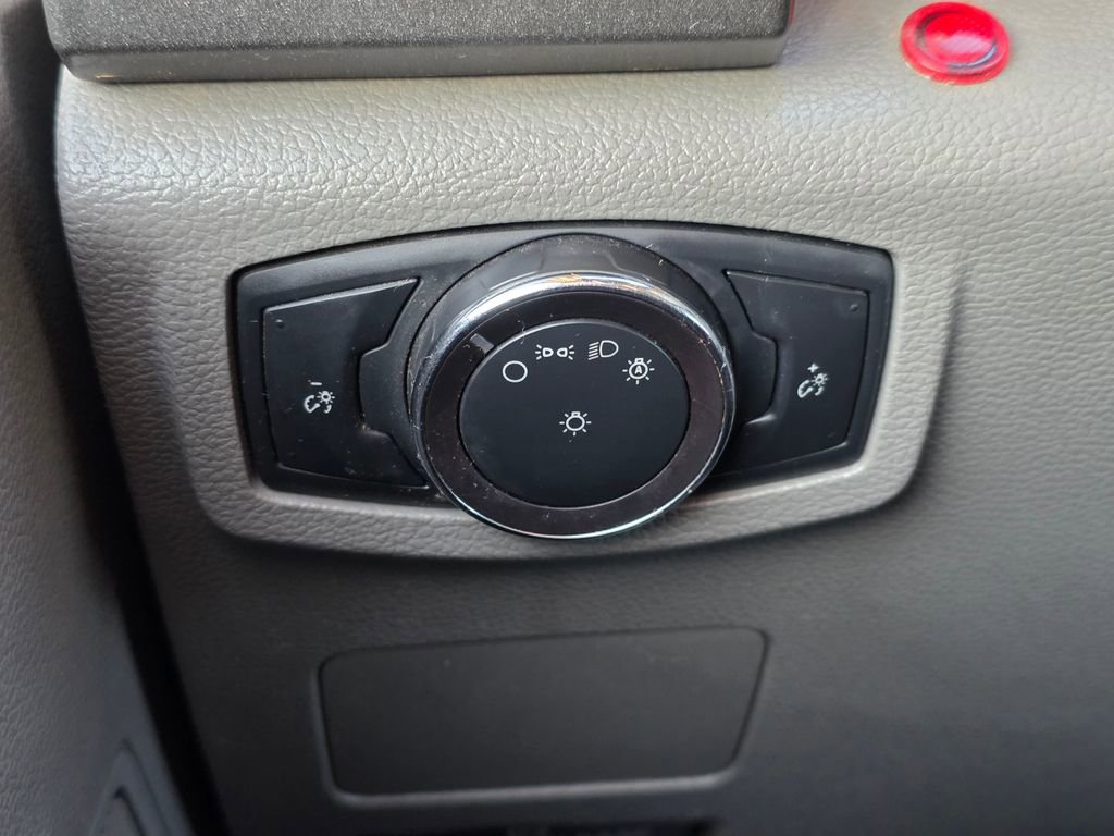 Used 2019 Ford F550 4x4 Regular Cab Super Duty image 29