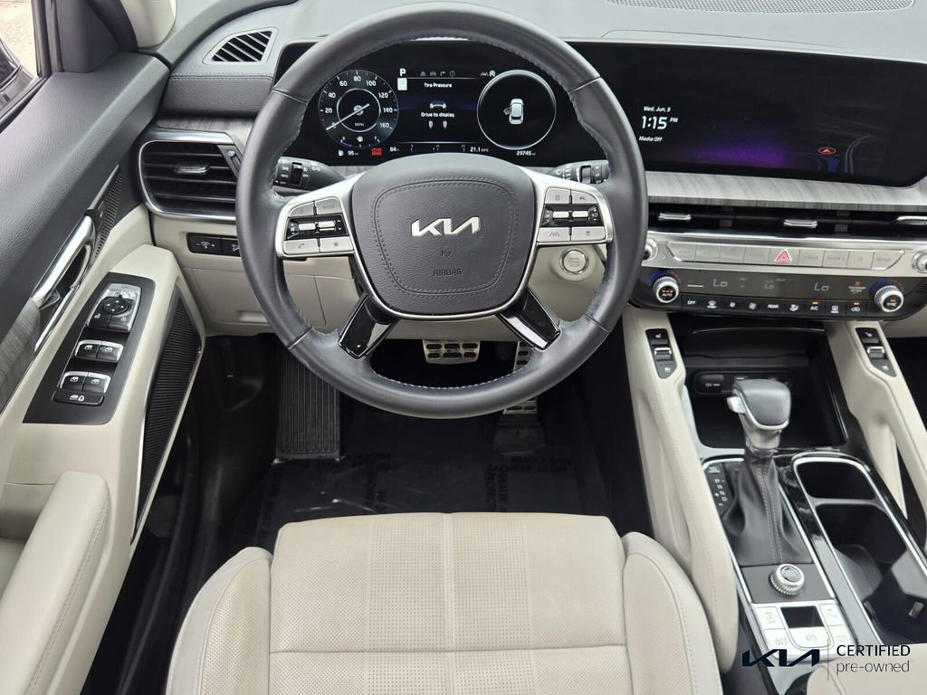 Used 2024 Kia Telluride SX FWD image 14
