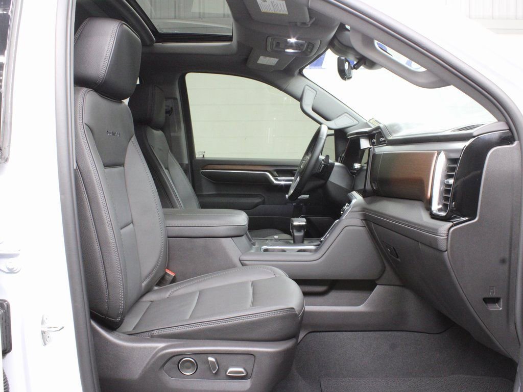 Used 2024 GMC Sierra 1500 Denali w/ Denali Reserve Package AWD/4WD image 35