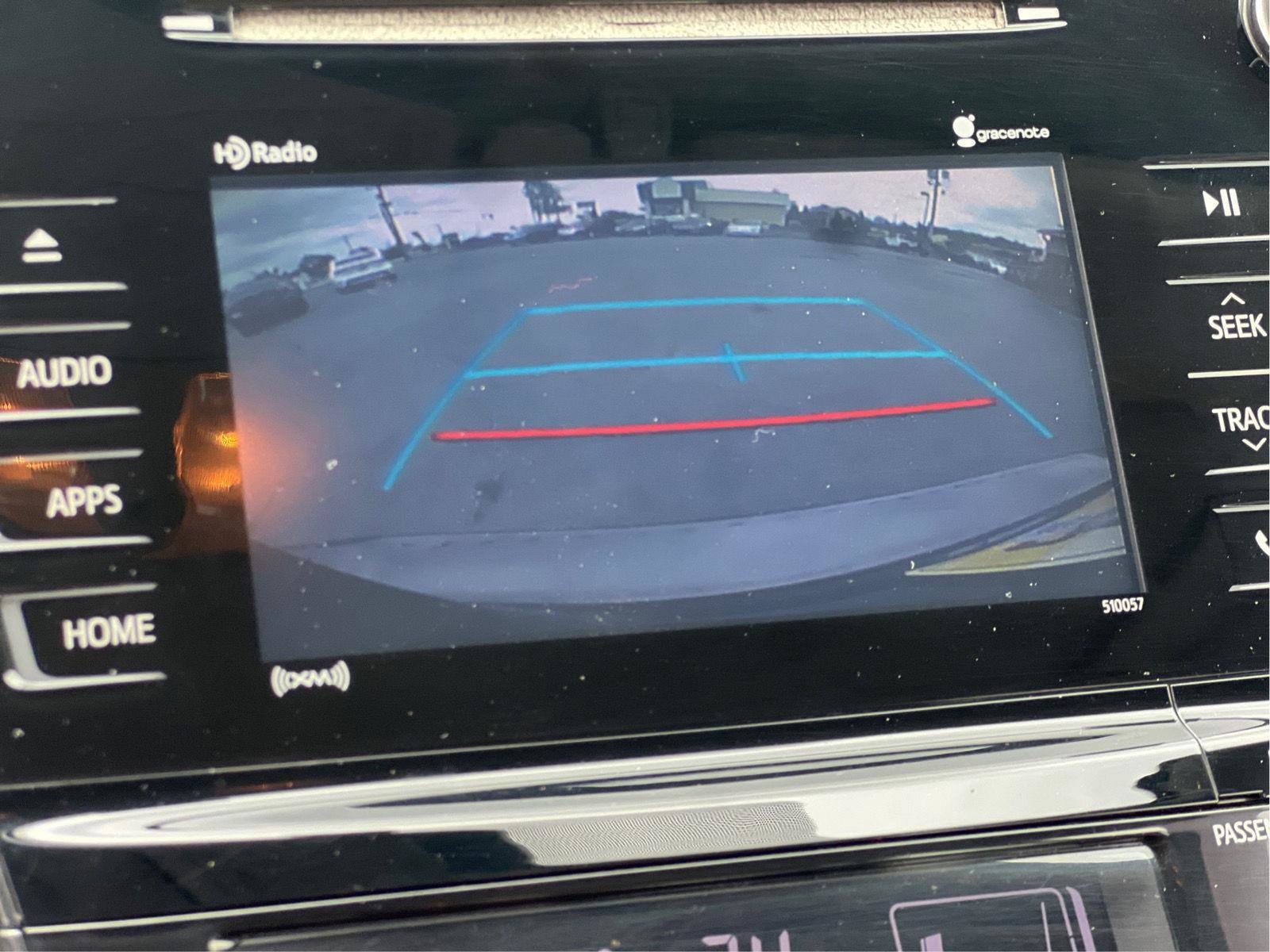 Used 2016 Toyota Prius V Five FWD image 6