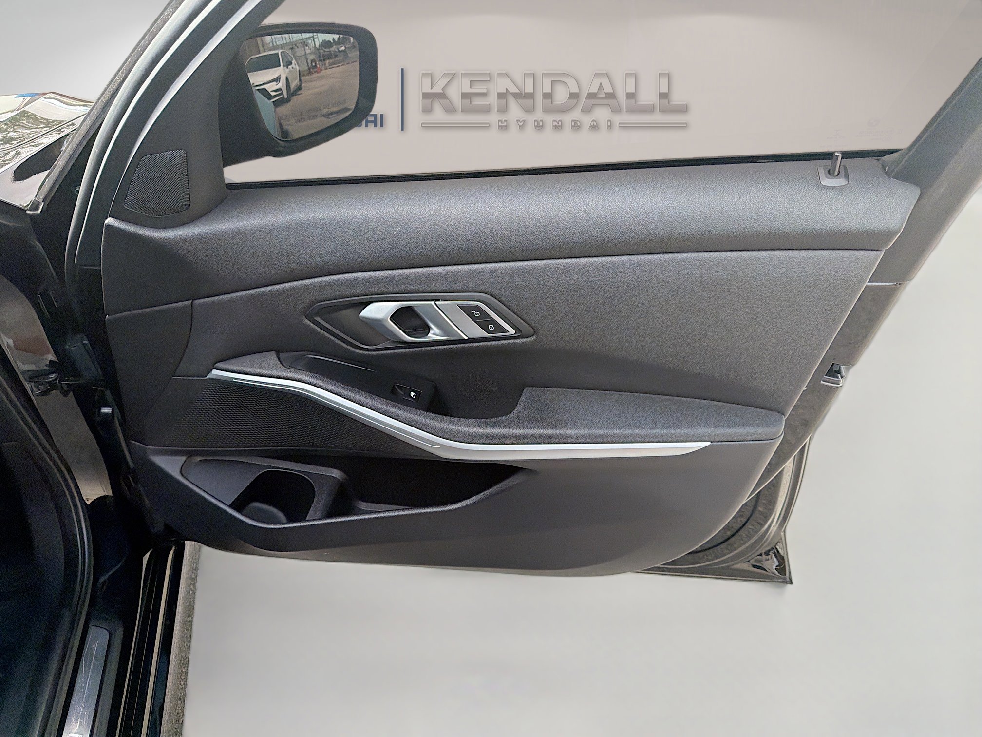 Used 2021 BMW 330i Sedan w/ Convenience Package image 31