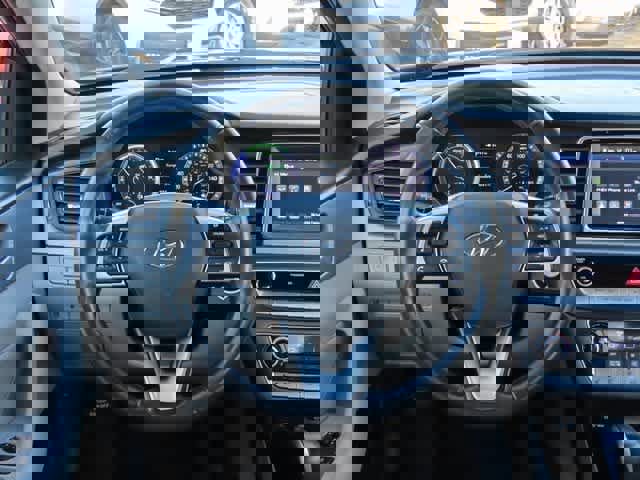 Used 2019 Hyundai Sonata Plug-In Hybrid image 20