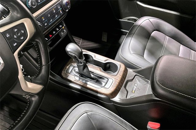 Used 2022 GMC Canyon Denali image 19