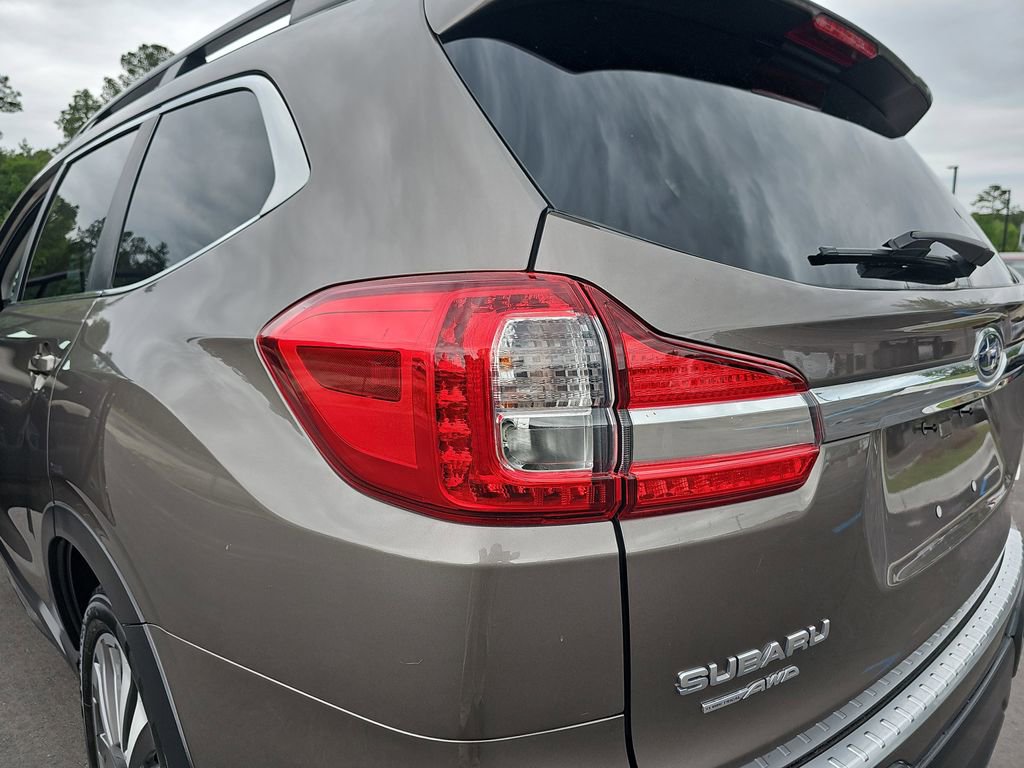 Used 2021 Subaru Ascent Limited w/ Technology Package AWD/4WD image 39