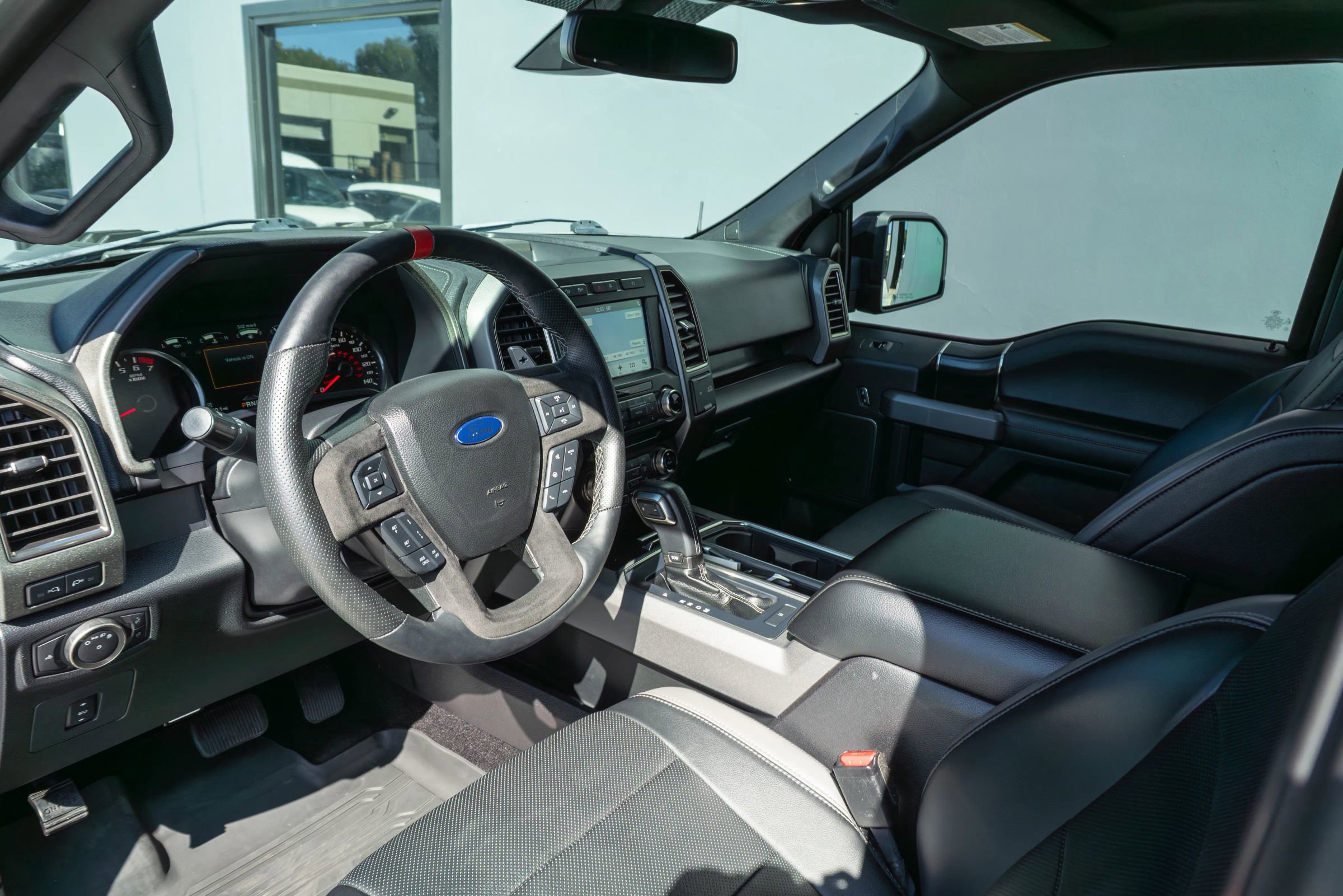 Used 2017 Ford F150 Raptor w/ Equipment Group 802A Luxury image 42