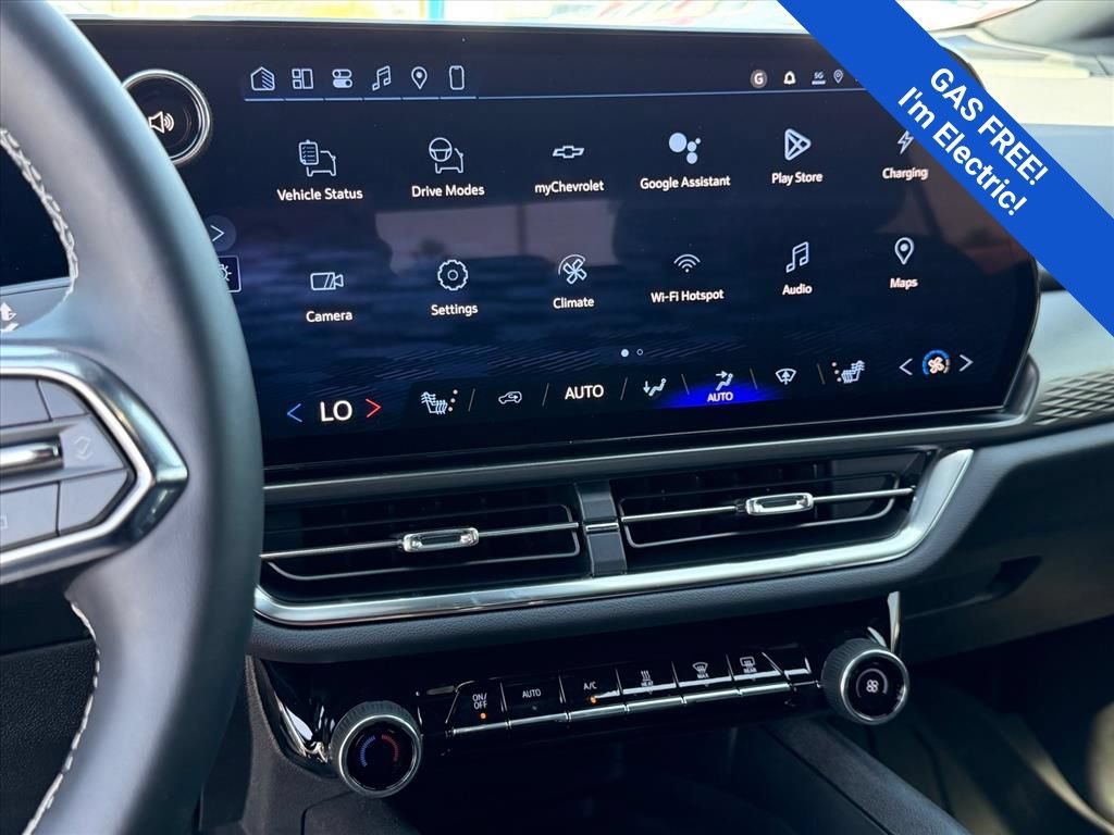 New 2026 Chevrolet Equinox EV LT w/ Comfort Package AWD/4WD image 11