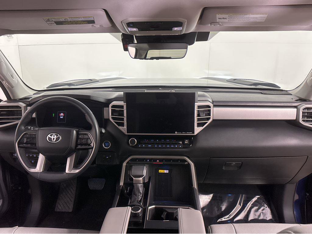 Used 2024 Toyota Tundra Limited image 3