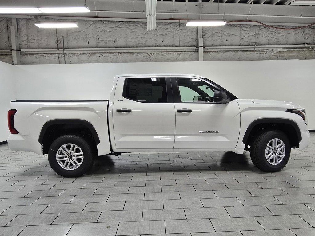 New 2026 Toyota Tundra SR5 image 16