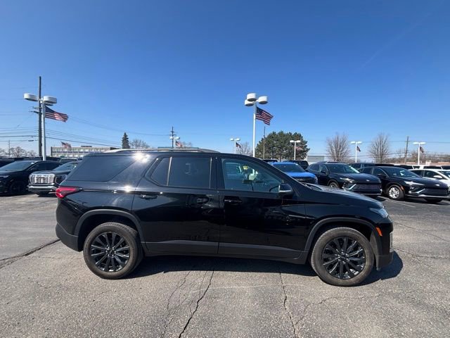 Certified 2023 Chevrolet Traverse RS w/ LPO, Floor Liner Package image 4