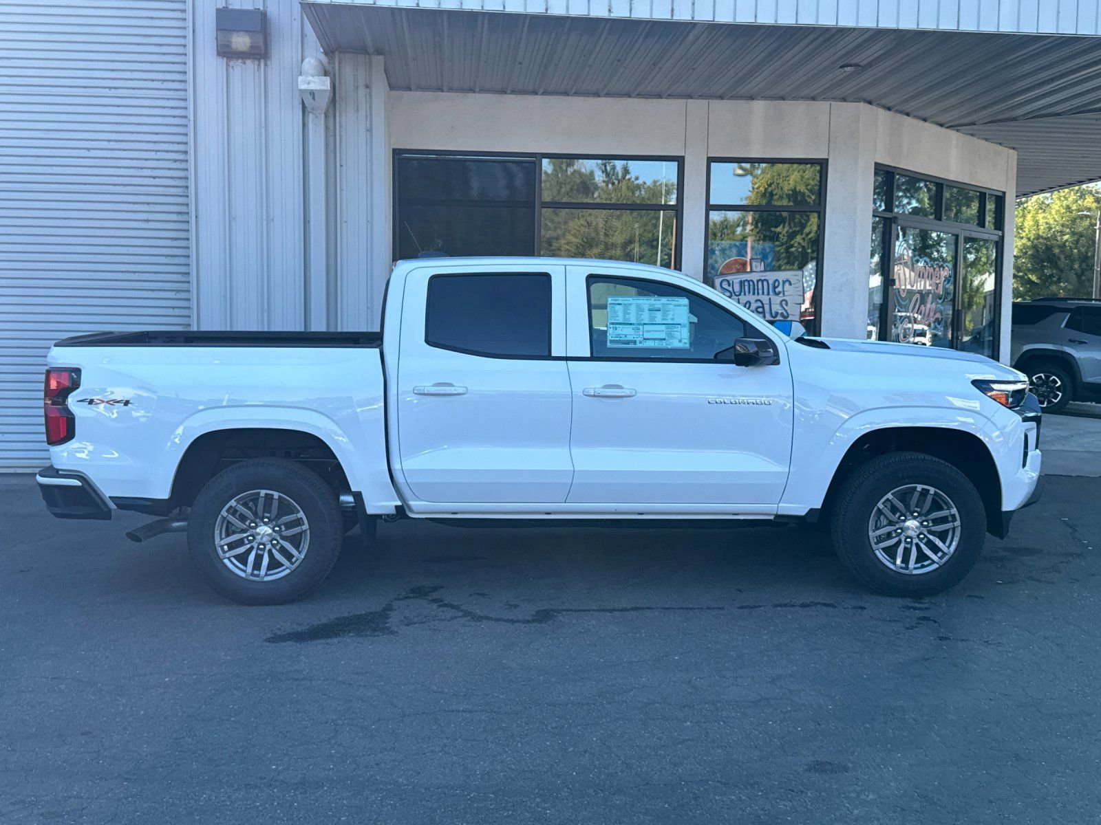 New 2026 Chevrolet Colorado LT w/ LT Convenience Package image 2