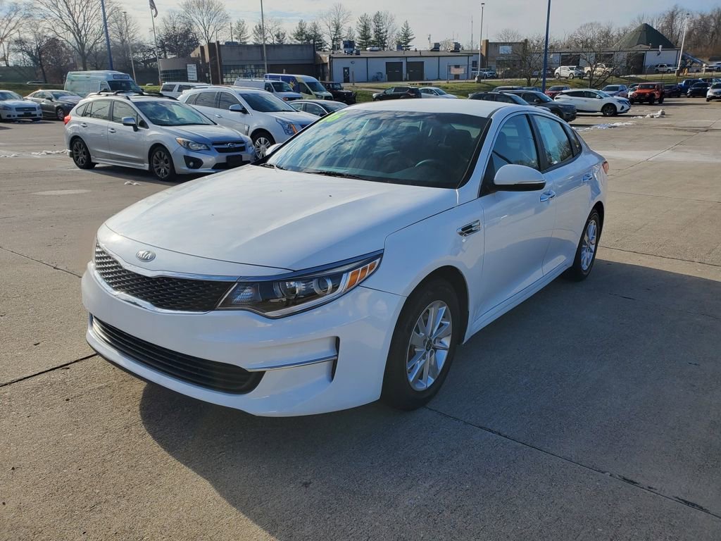 Used 2016 Kia Optima LX image 2