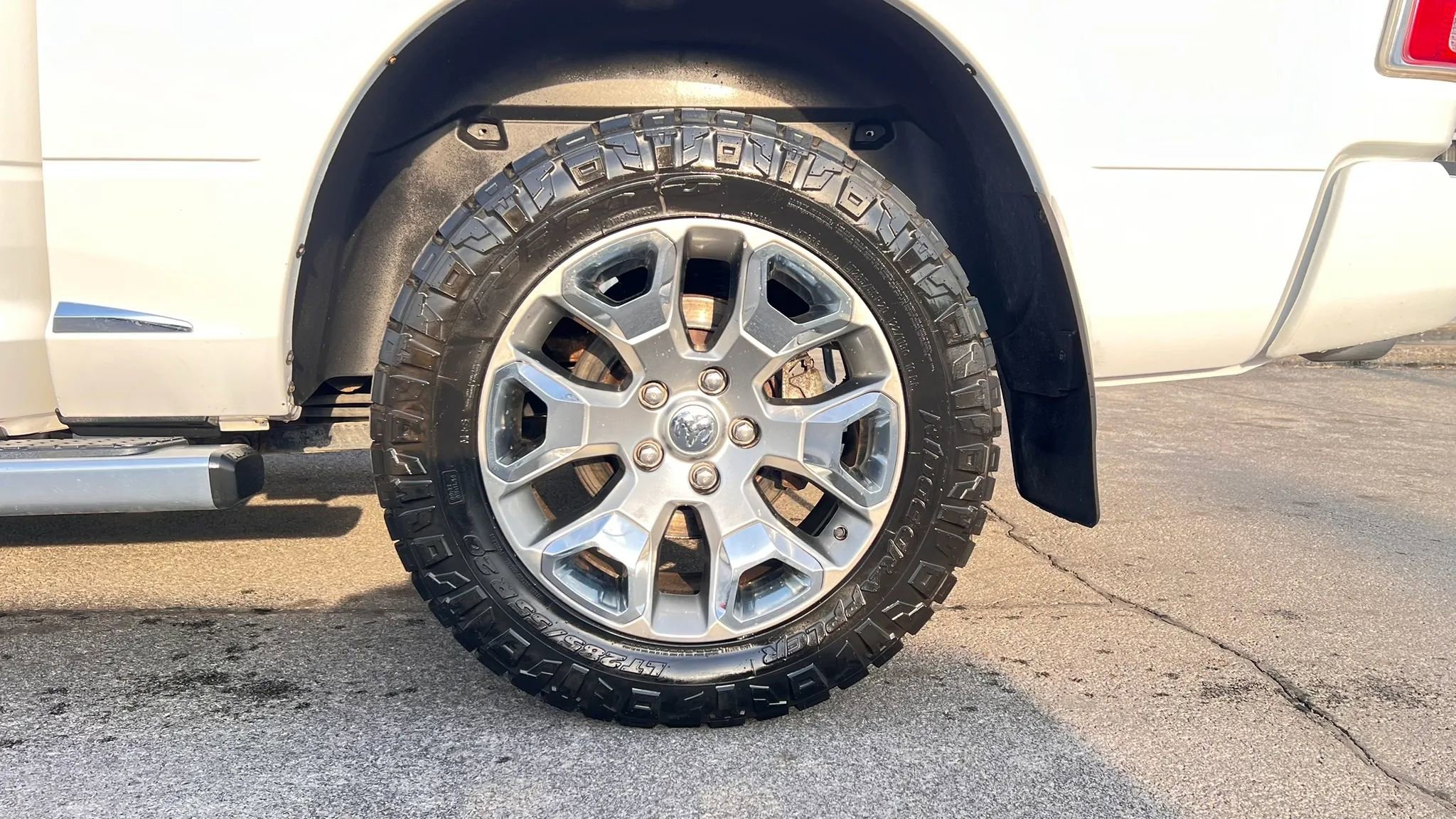 Used 2016 RAM 1500 Limited AWD/4WD image 13