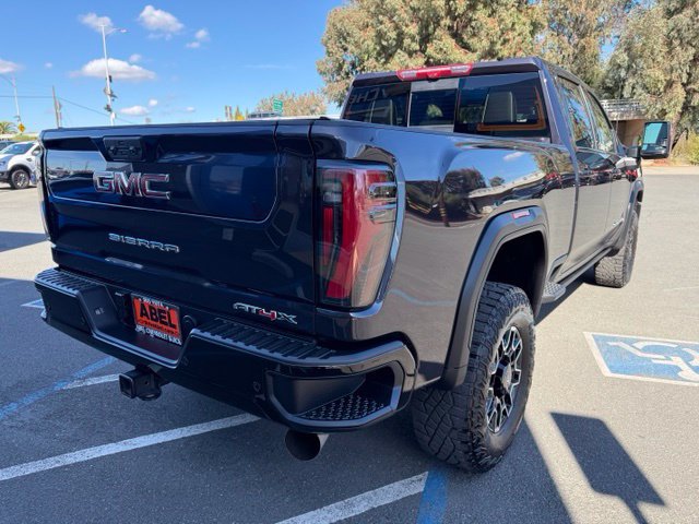 Used 2026 GMC Sierra 2500 AT4X AWD/4WD image 9
