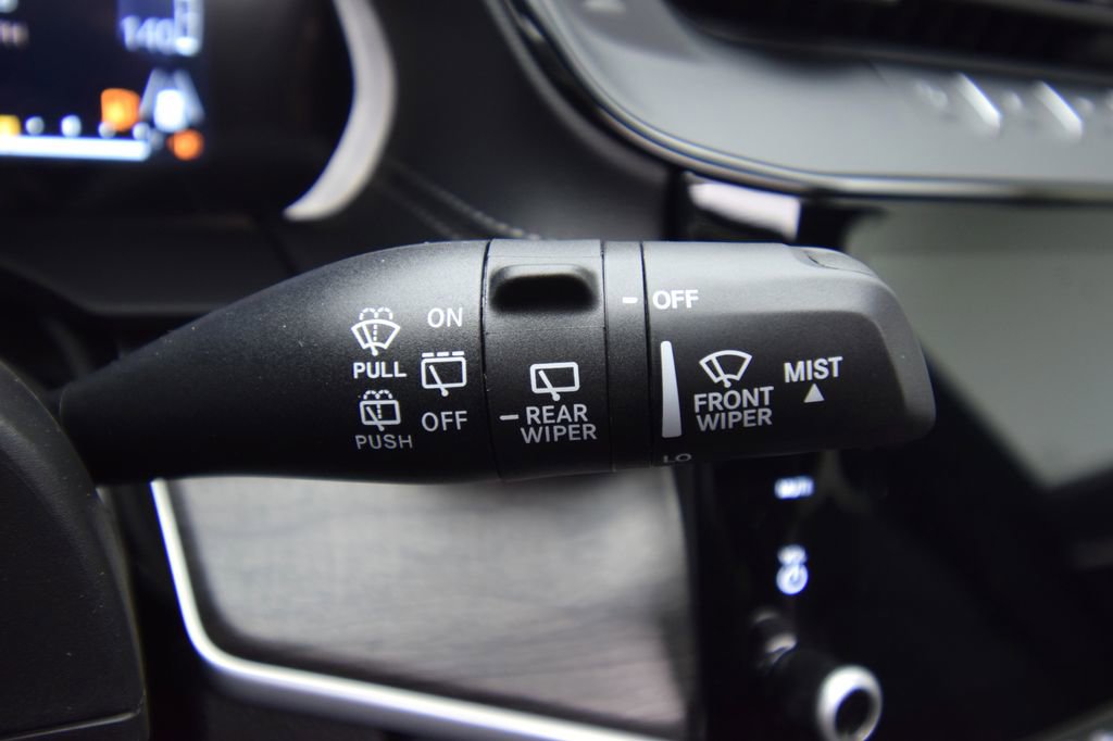 New 2026 Jeep Grand Cherokee L Limited image 31