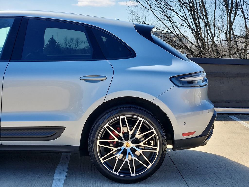 Used 2024 Porsche Macan S image 7
