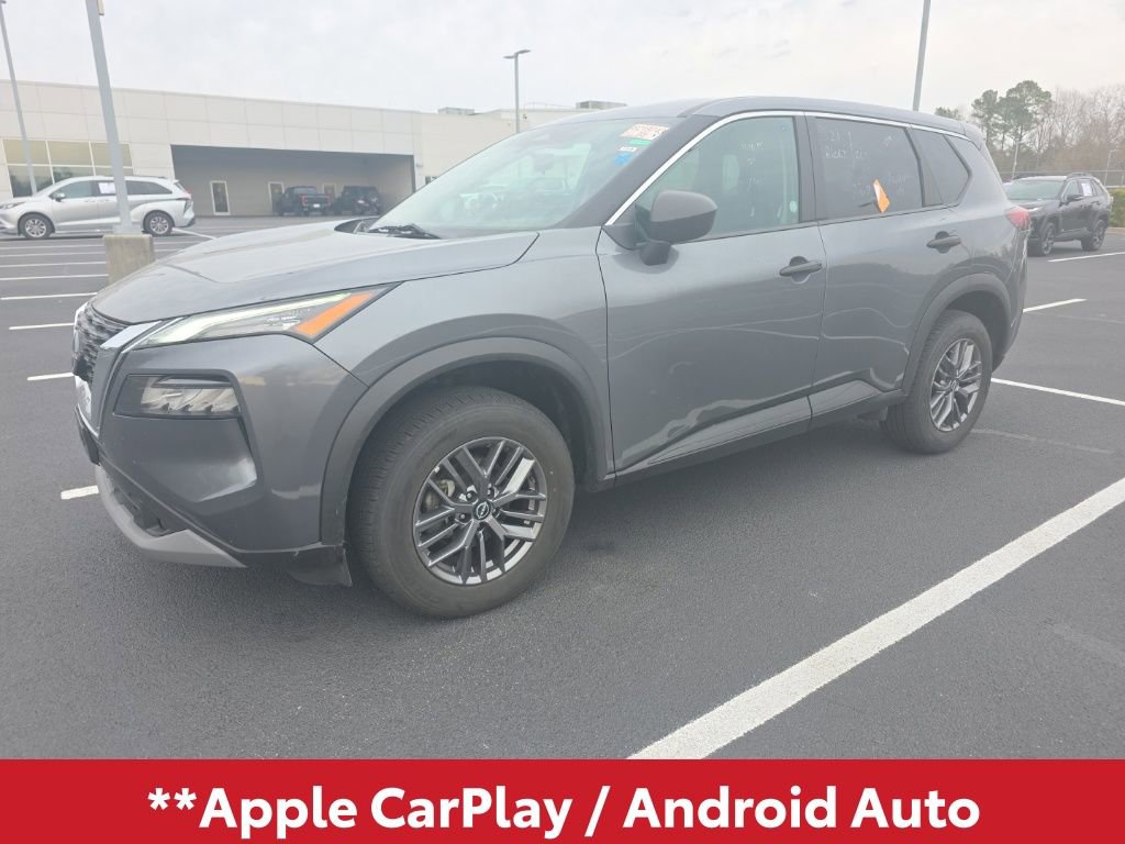 Used 2023 Nissan Rogue S image 3