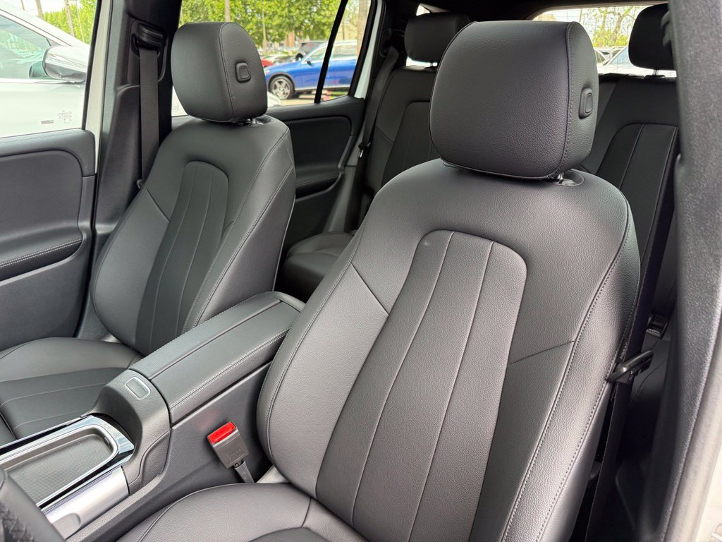 New 2026 Mercedes-Benz GLB 250 image 13