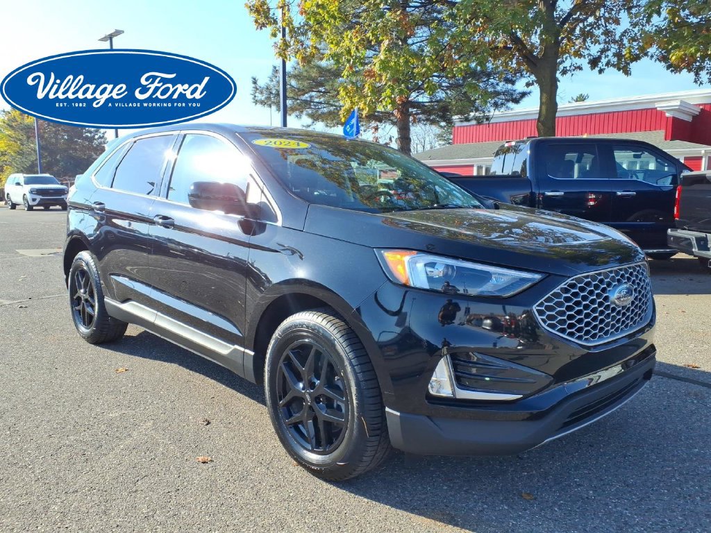 Certified 2024 Ford Edge SEL w/ Convenience Package AWD/4WD image 4