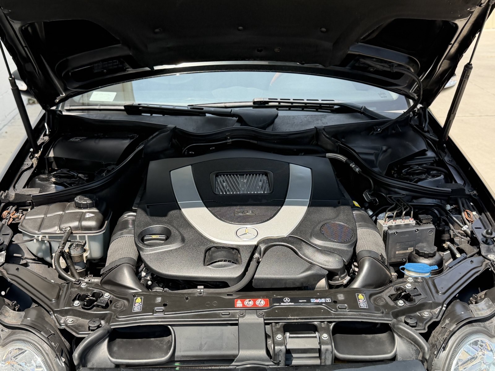 Used 2007 Mercedes-Benz CLK 550 Cabriolet image 40