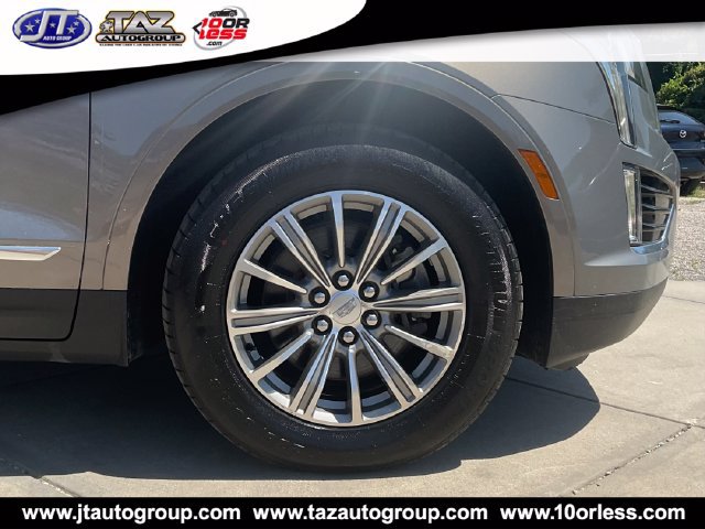 Used 2018 Cadillac XT5 Luxury w/ Driver Awareness Package AWD/4WD image 9