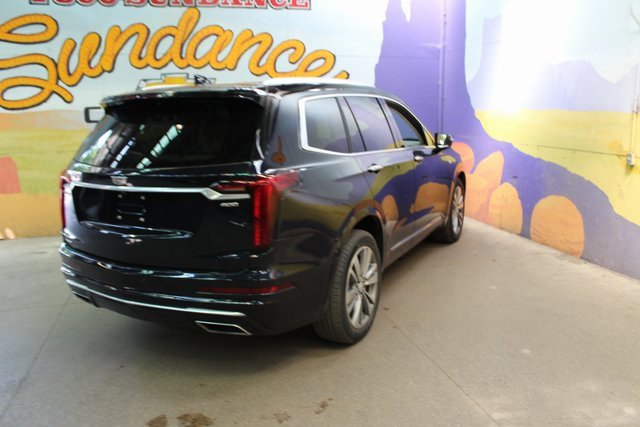 Used 2021 Cadillac XT6 Premium Luxury image 8