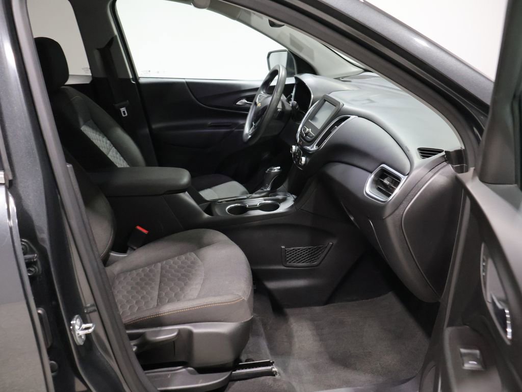 Used 2018 Chevrolet Equinox LT FWD image 22
