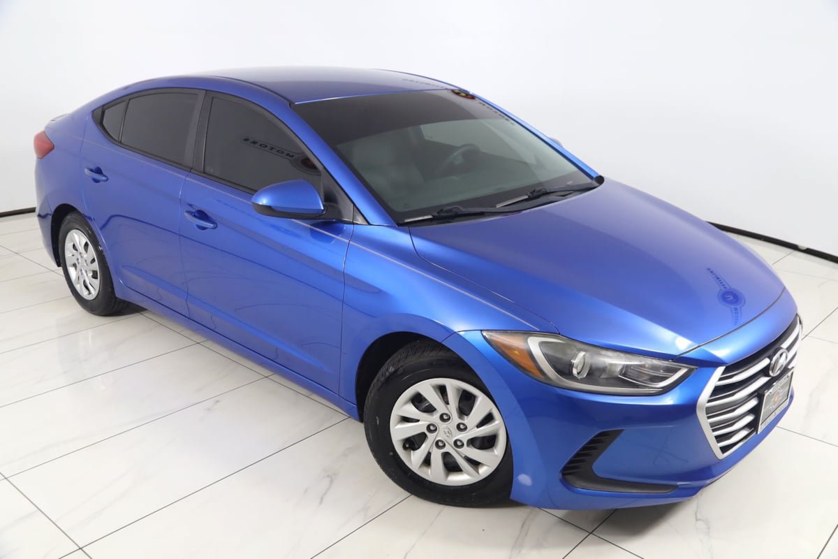 Used 2018 Hyundai Elantra SE FWD image 12