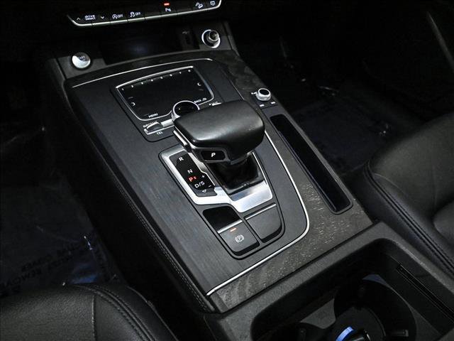 Used 2020 Audi Q5 2.0T Premium Plus w/ Premium Plus Package image 12