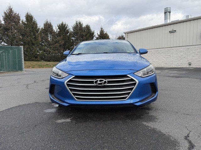 Used 2017 Hyundai Elantra SE image 11