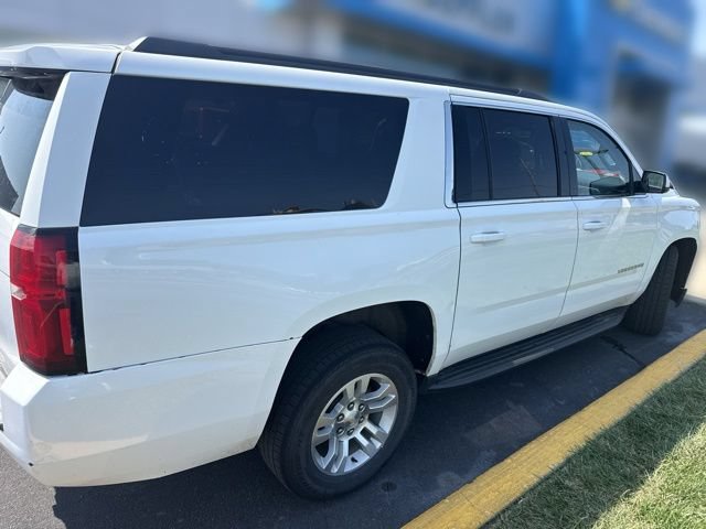 Used 2019 Chevrolet Suburban LT AWD/4WD image 3