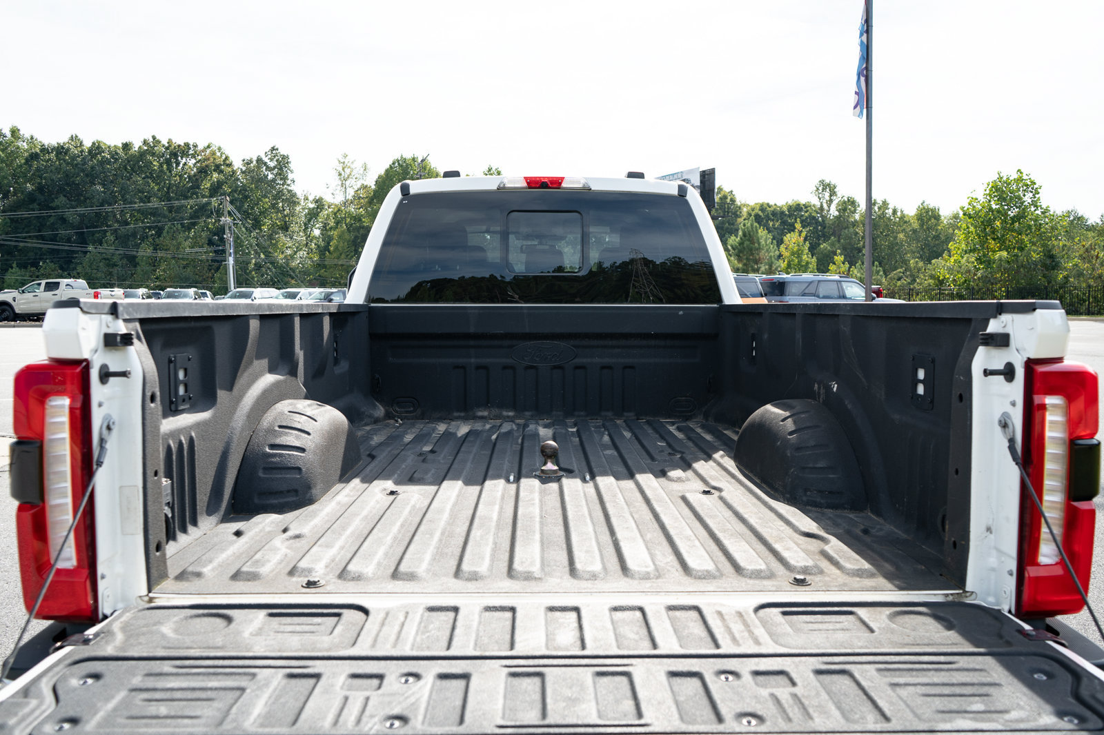 Used 2024 Ford F350 Lariat w/ Chrome Package AWD/4WD image 9