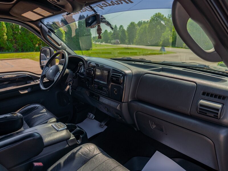 Used 2007 Ford F250 Harley-Davidson AWD/4WD image 21