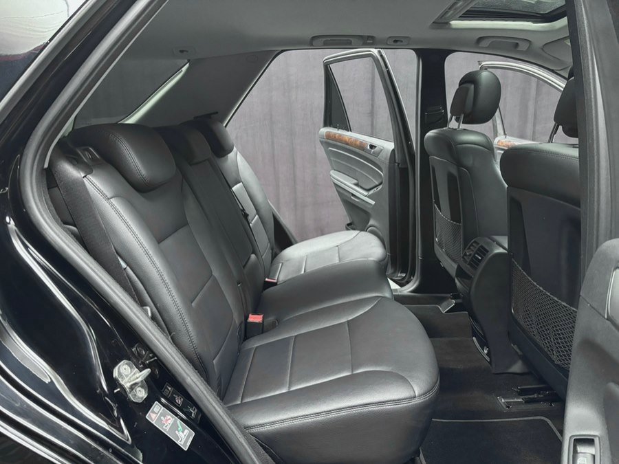 Used 2010 Mercedes-Benz ML 550 4MATIC image 28