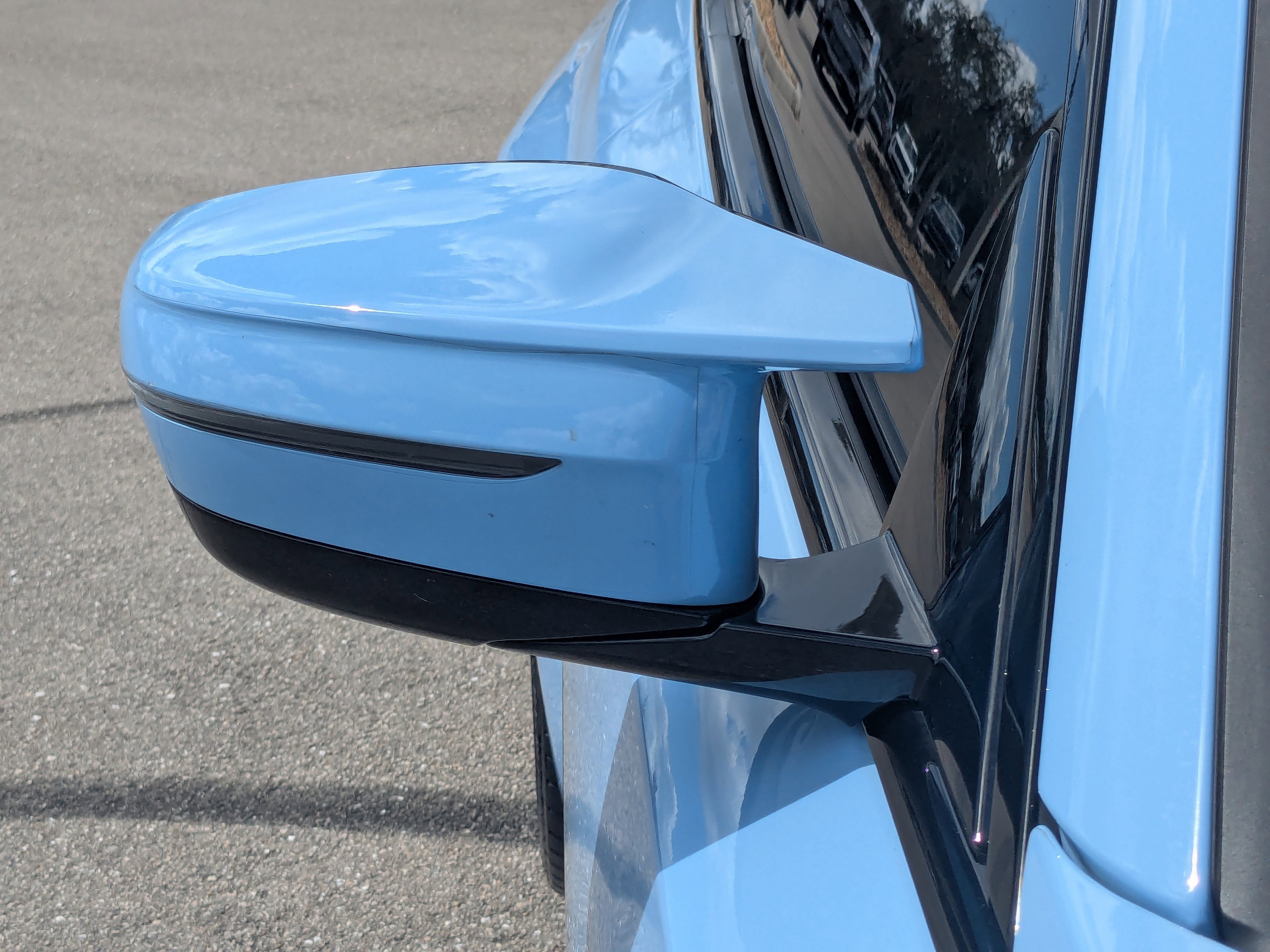 Used 2023 BMW M2 w/ Lighting Package image 12