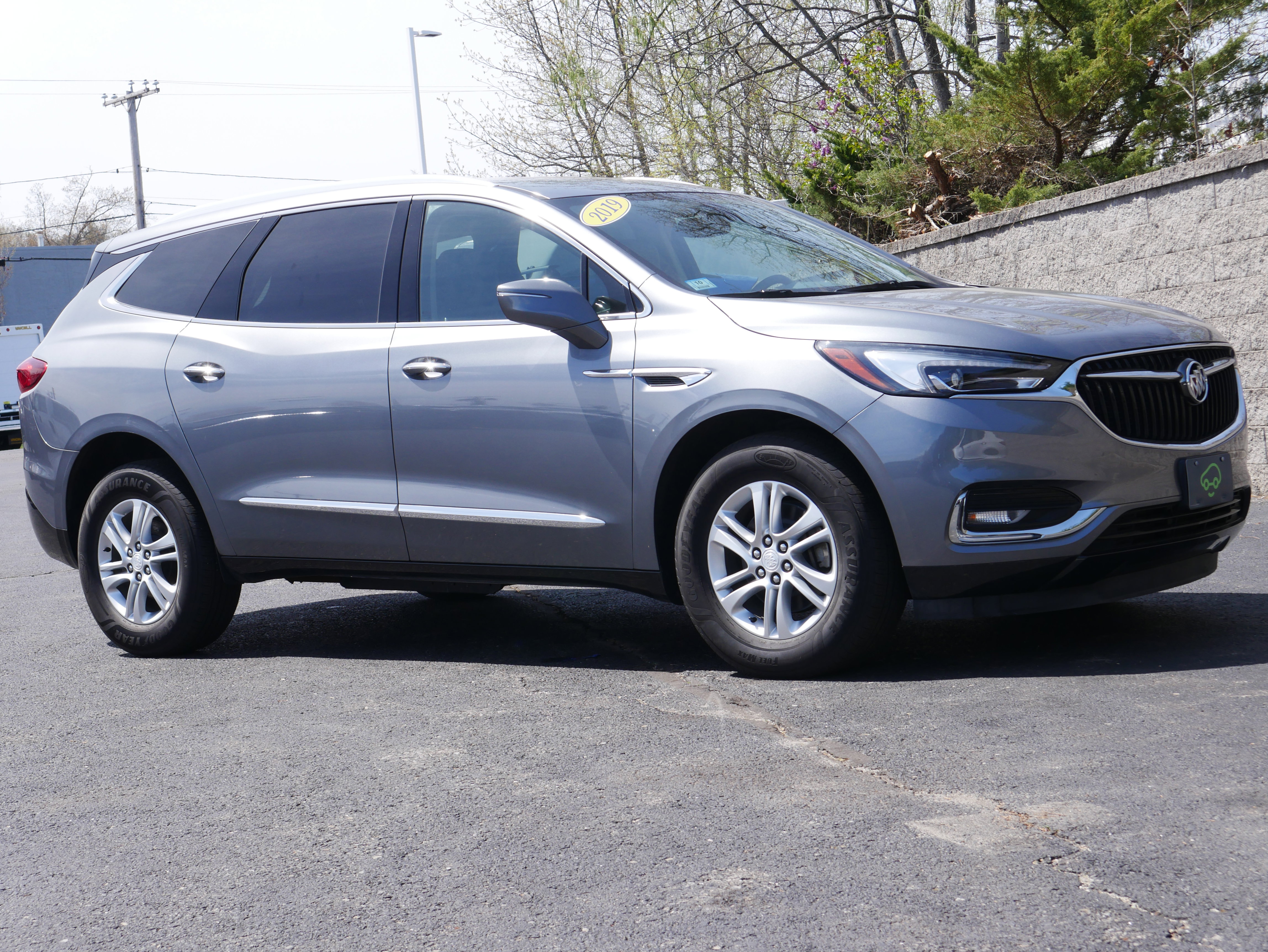 Used 2019 Buick Enclave Essence AWD/4WD image 11