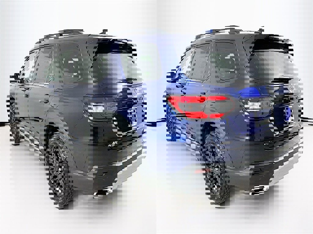 New 2025 Honda Pilot Touring image 34