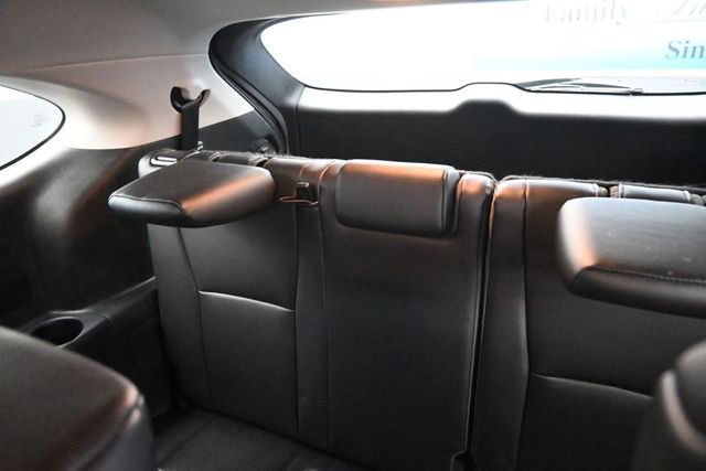 Used 2021 Toyota Highlander XLE AWD/4WD image 10