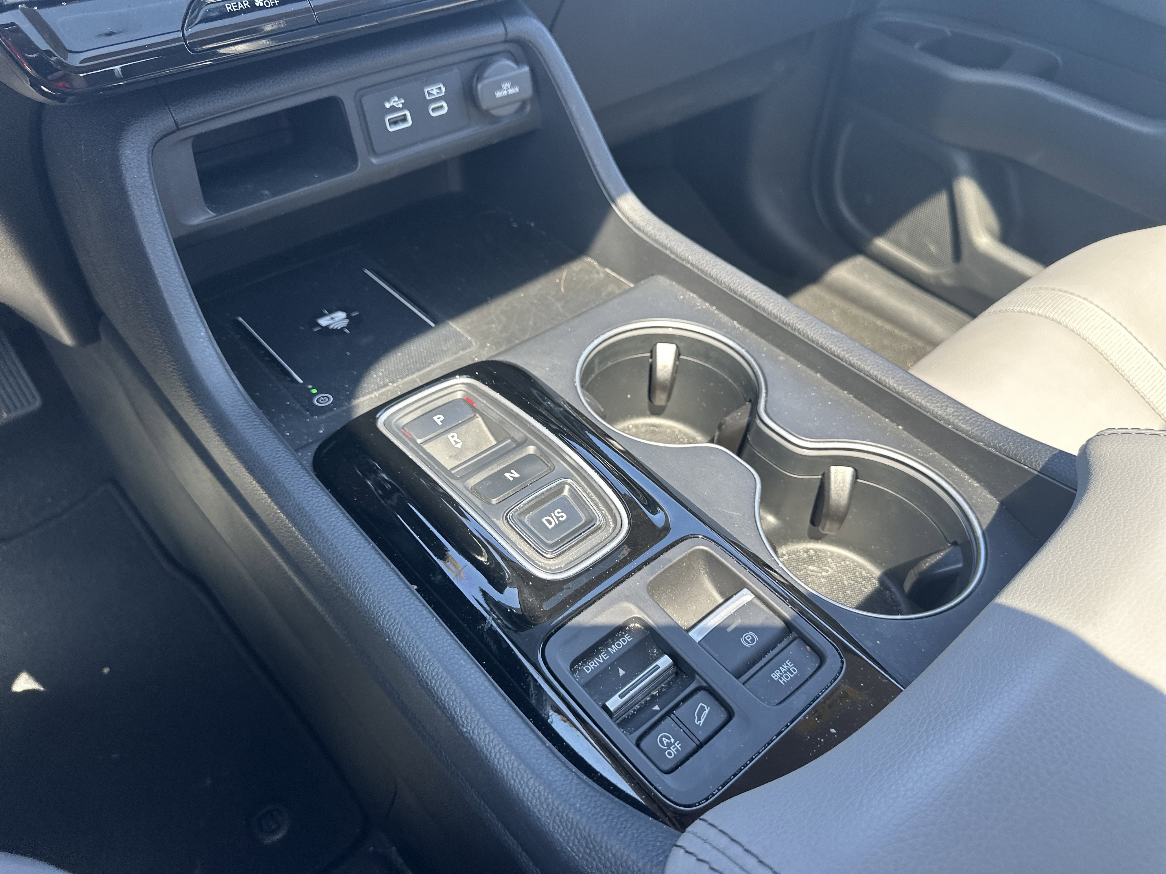 Certified 2023 Honda Pilot Touring image 32