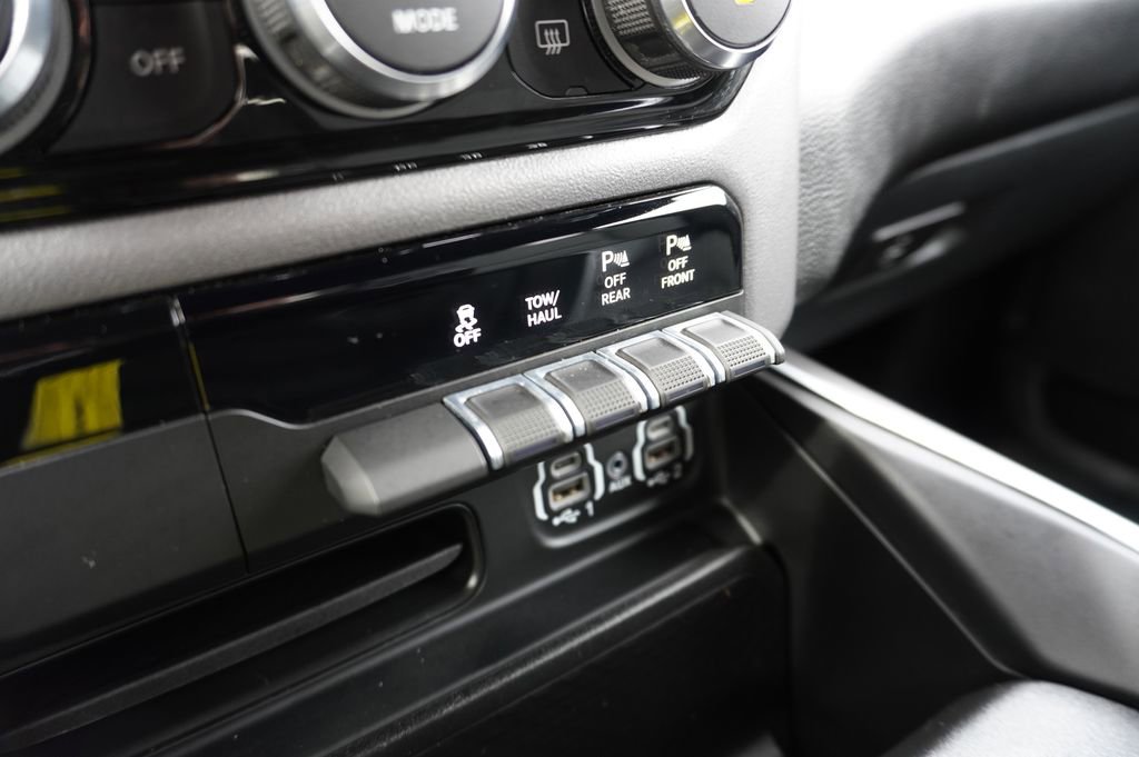 Used 2022 RAM 1500 Big Horn image 19