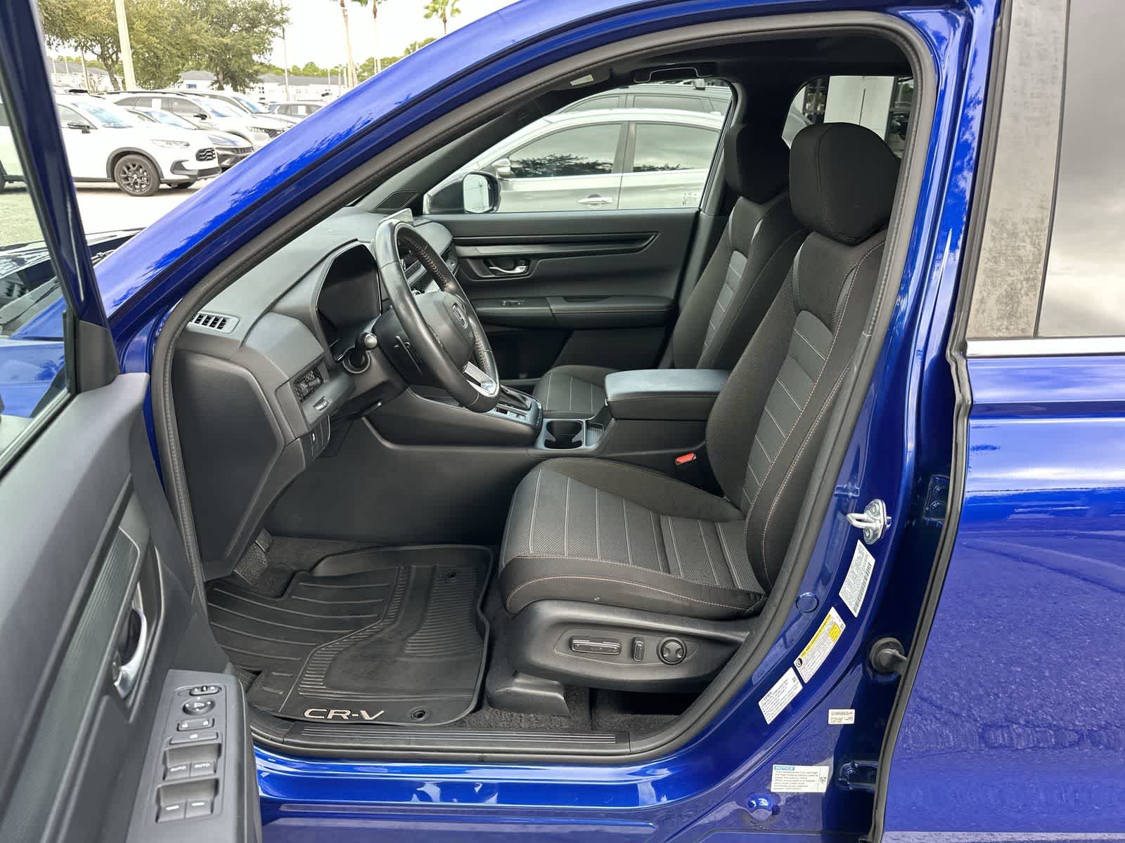 Used 2024 Honda CR-V Sport image 2